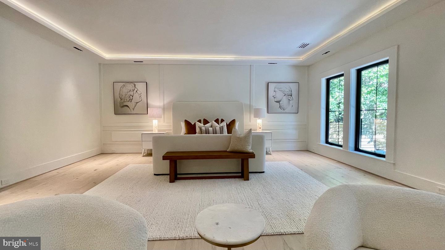 1441 WOODACRE DR, MCLEAN, Virginia 22101, 6 Bedrooms Bedrooms, ,6 BathroomsBathrooms,Residential,For sale,1441 WOODACRE DR,VAFX2262892 MLS # VAFX2262892