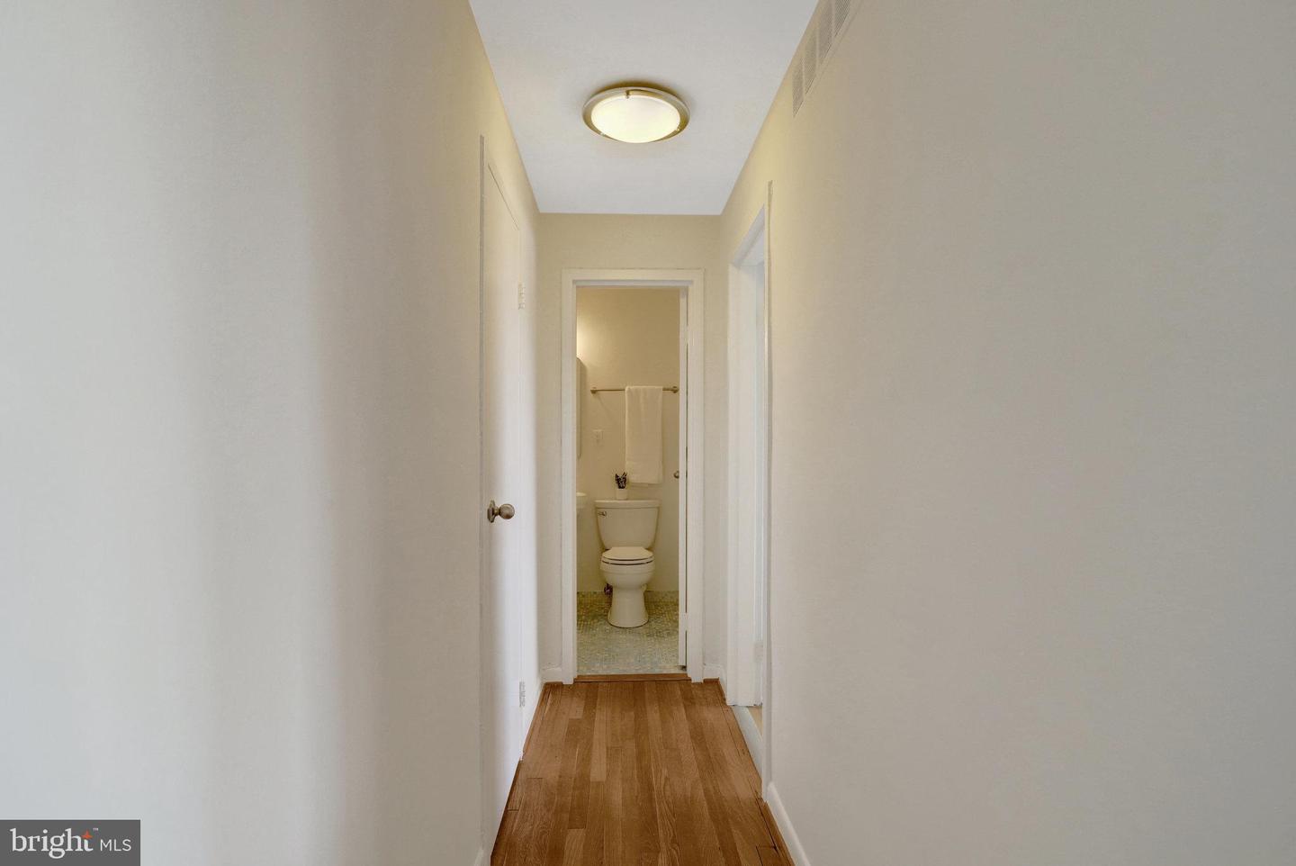 2016 N ADAMS ST #810, ARLINGTON, Virginia 22201, 1 Bedroom Bedrooms, ,1 BathroomBathrooms,Residential,For sale,2016 N ADAMS ST #810,VAAR2063102 MLS # VAAR2063102