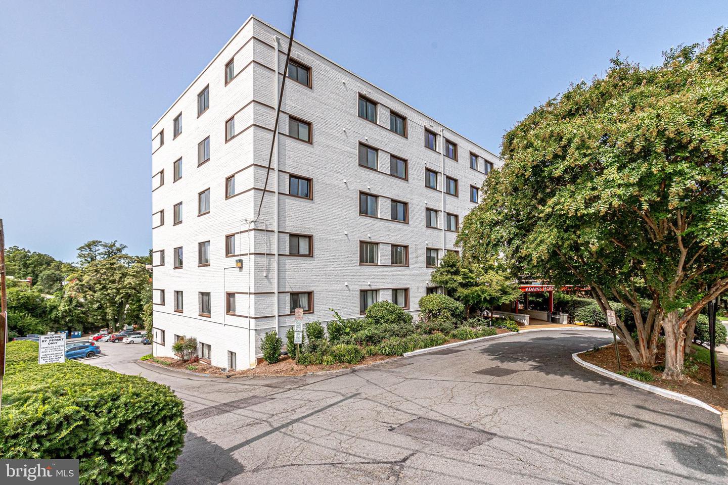 2016 N ADAMS ST #810, ARLINGTON, Virginia 22201, 1 Bedroom Bedrooms, ,1 BathroomBathrooms,Residential,For sale,2016 N ADAMS ST #810,VAAR2063102 MLS # VAAR2063102