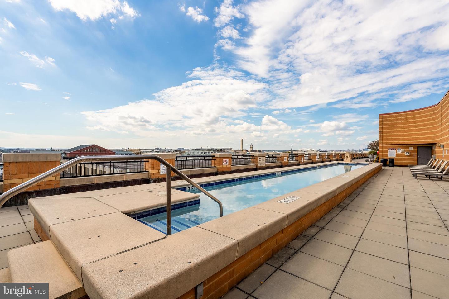 400 MASSACHUSETTS AVE NW #706, WASHINGTON, District Of Columbia 20001, 1 Bedroom Bedrooms, 2 Rooms Rooms,1 BathroomBathrooms,Residential,For sale,400 MASSACHUSETTS AVE NW #706,DCDC2220592 MLS # DCDC2220592