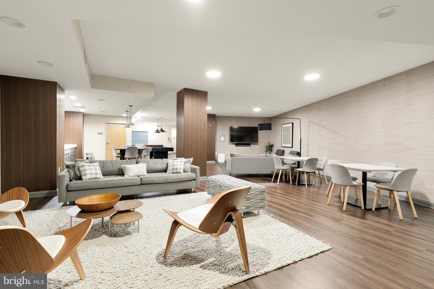 400 MASSACHUSETTS AVE NW #706, WASHINGTON, District Of Columbia 20001, 1 Bedroom Bedrooms, 2 Rooms Rooms,1 BathroomBathrooms,Residential,For sale,400 MASSACHUSETTS AVE NW #706,DCDC2220592 MLS # DCDC2220592