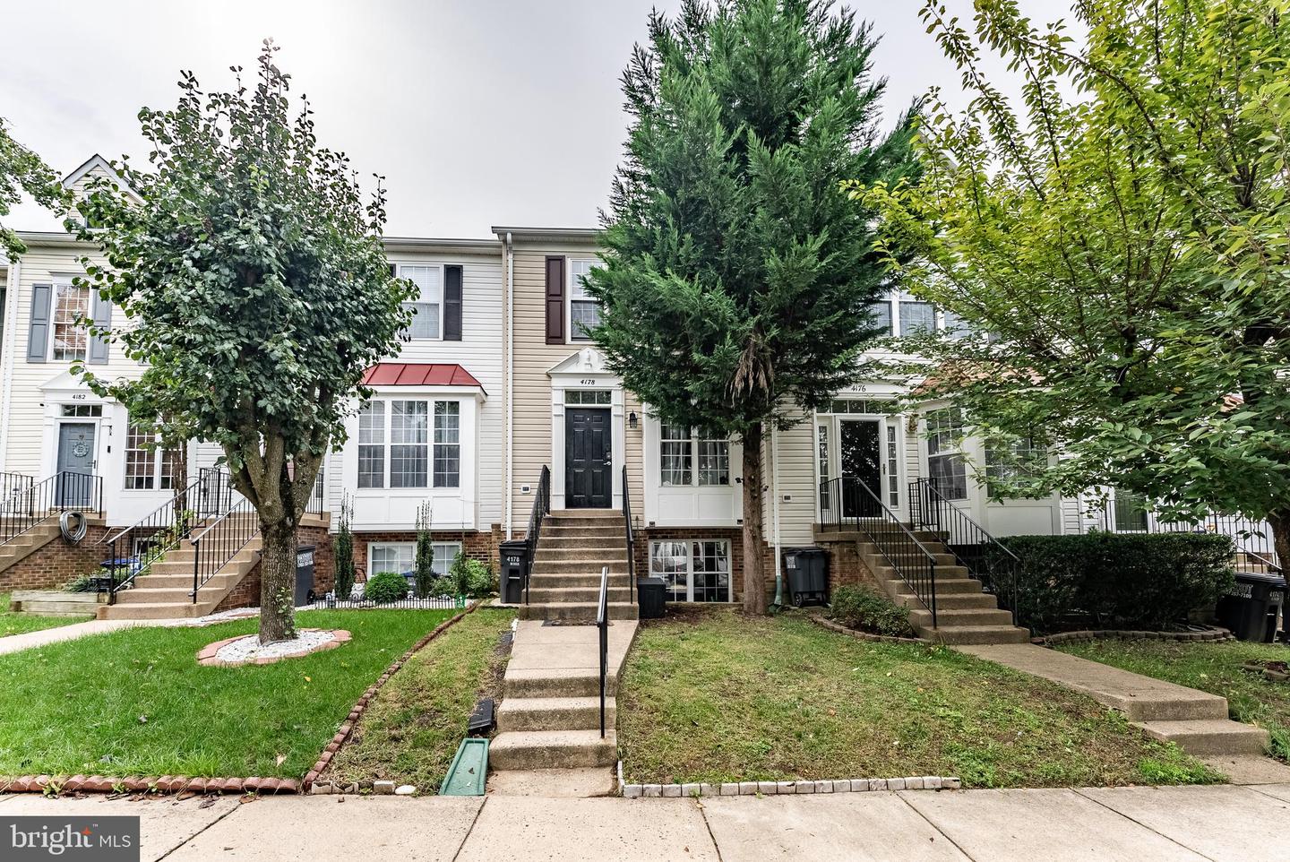 4178 ASHMERE CIR, DUMFRIES, Virginia 22025, 3 Bedrooms Bedrooms, ,2 BathroomsBathrooms,Residential,For sale,4178 ASHMERE CIR,VAPW2103702 MLS # VAPW2103702