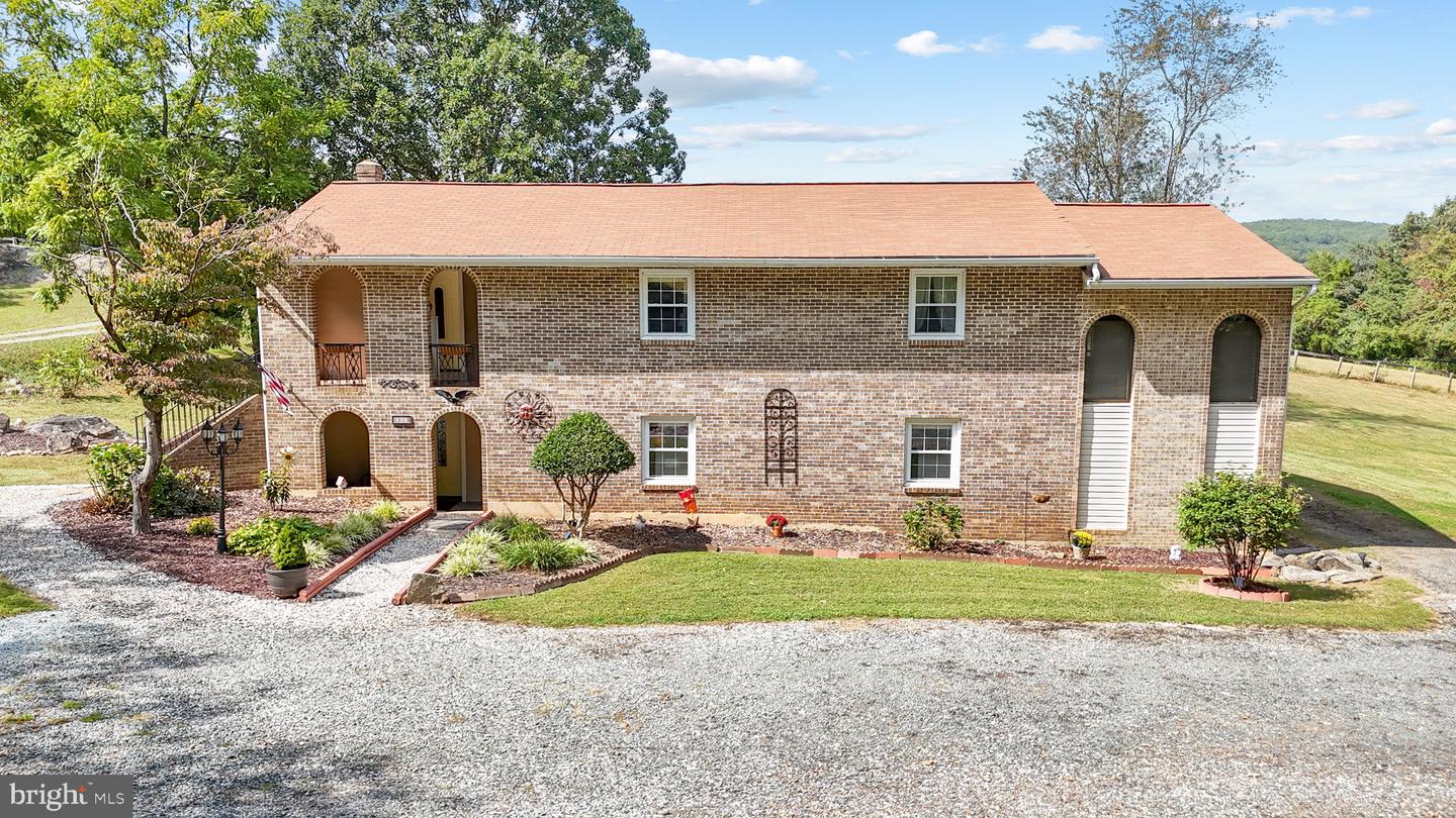 505 VIEWTOWN, AMISSVILLE, Virginia 20106, 4 Bedrooms Bedrooms, ,2 BathroomsBathrooms,Residential,For sale,505 VIEWTOWN,VARP2002284 MLS # VARP2002284