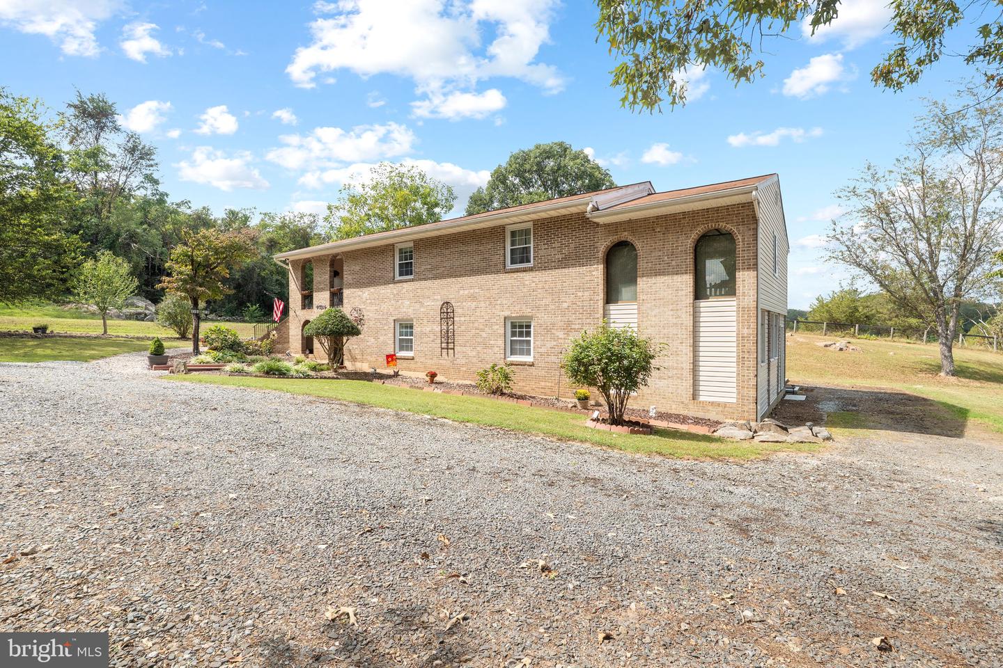 505 VIEWTOWN, AMISSVILLE, Virginia 20106, 4 Bedrooms Bedrooms, ,2 BathroomsBathrooms,Residential,For sale,505 VIEWTOWN,VARP2002284 MLS # VARP2002284