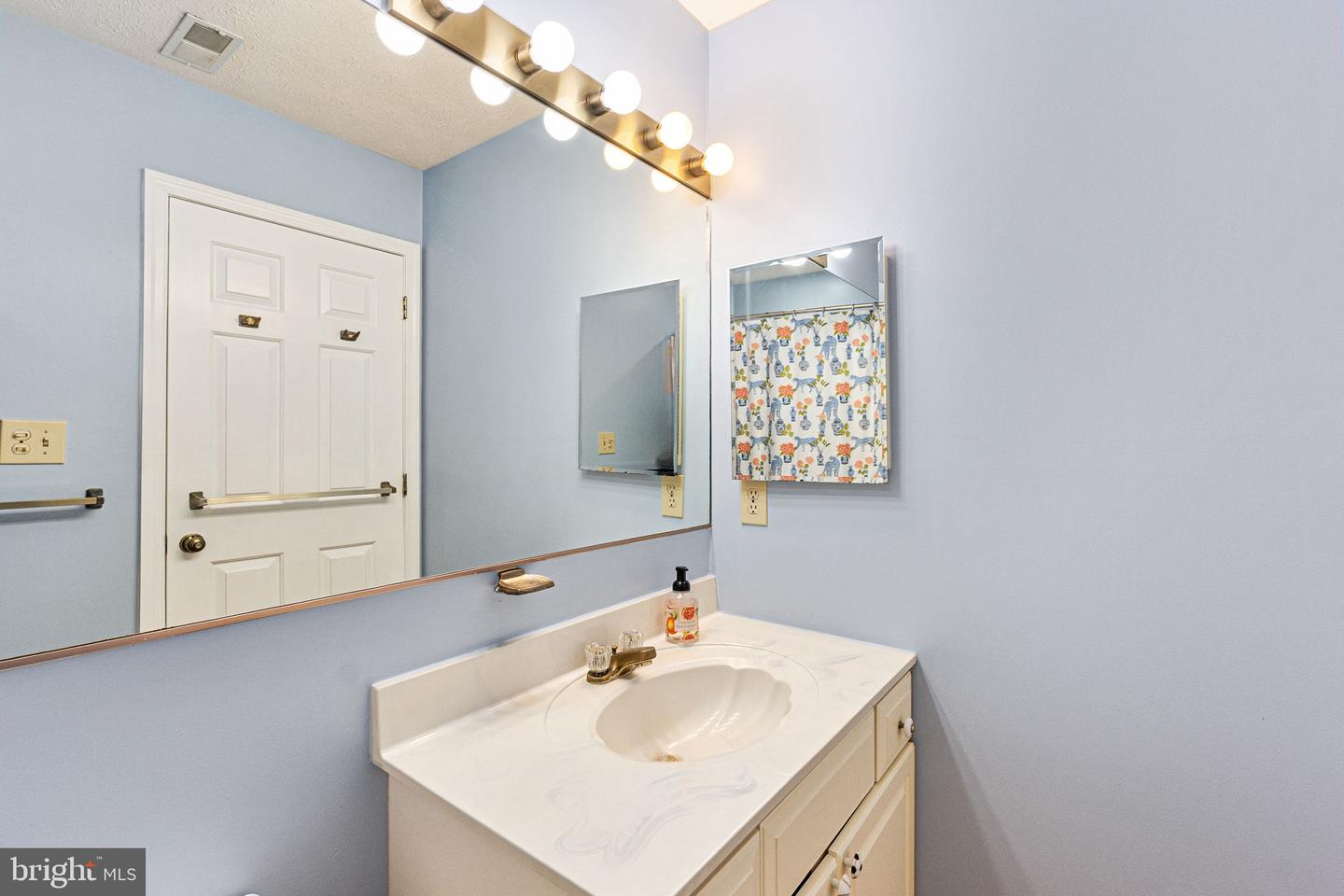 603 STONEWALL LN, FREDERICKSBURG, Virginia 22407, 3 Bedrooms Bedrooms, ,3 BathroomsBathrooms,Residential,For sale,603 STONEWALL LN,VASP2036428 MLS # VASP2036428