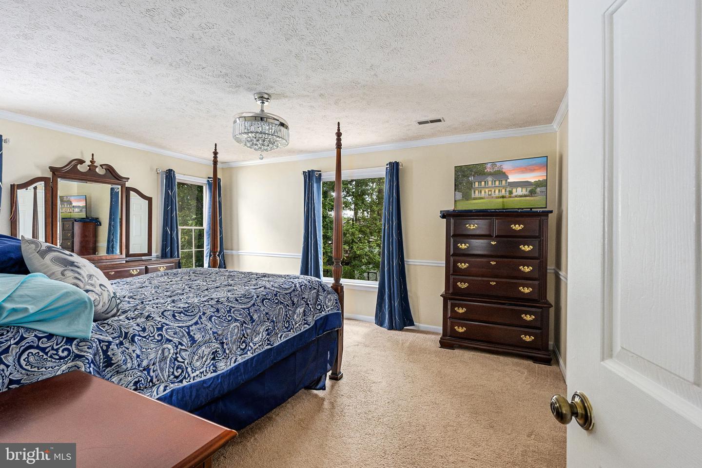 603 STONEWALL LN, FREDERICKSBURG, Virginia 22407, 3 Bedrooms Bedrooms, ,3 BathroomsBathrooms,Residential,For sale,603 STONEWALL LN,VASP2036428 MLS # VASP2036428