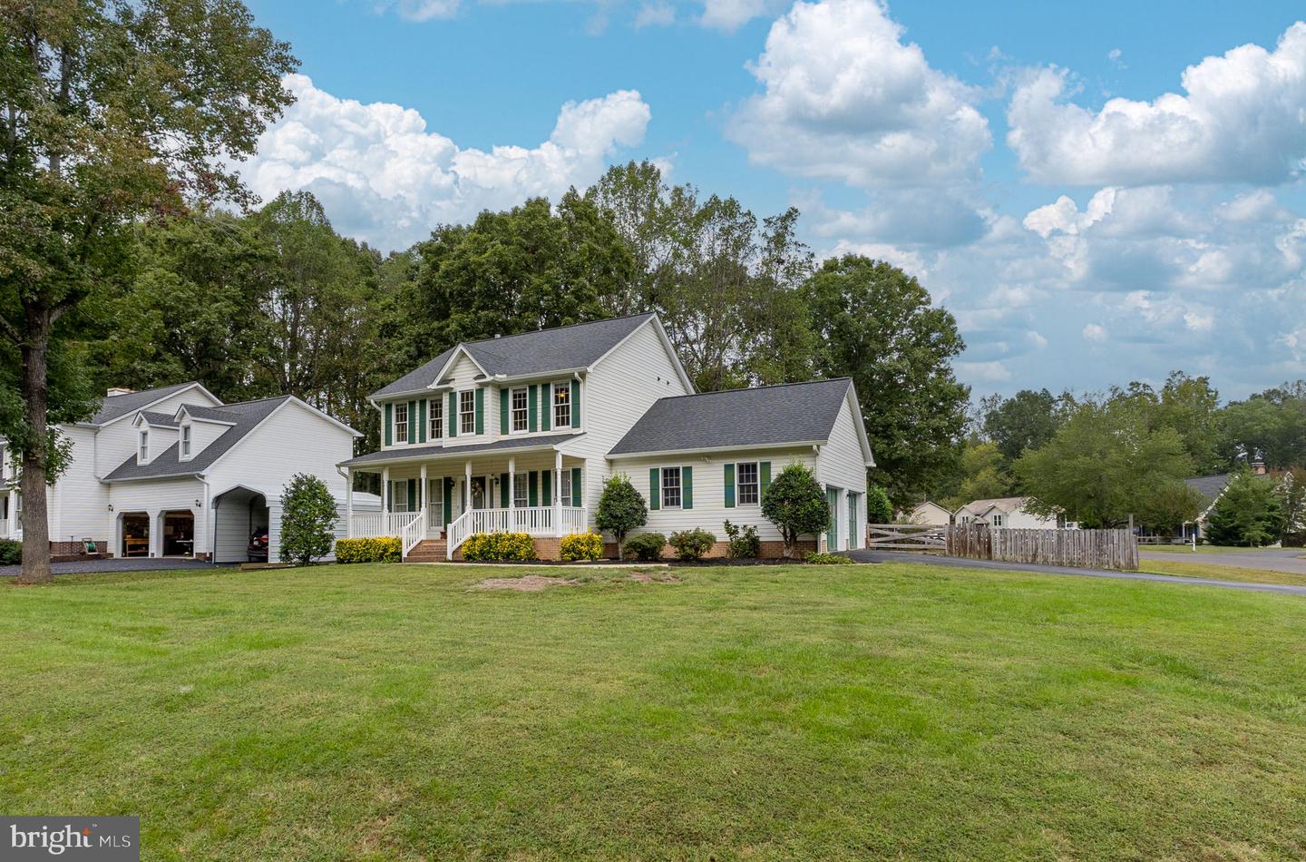 603 STONEWALL LN, FREDERICKSBURG, Virginia 22407, 3 Bedrooms Bedrooms, ,3 BathroomsBathrooms,Residential,For sale,603 STONEWALL LN,VASP2036428 MLS # VASP2036428