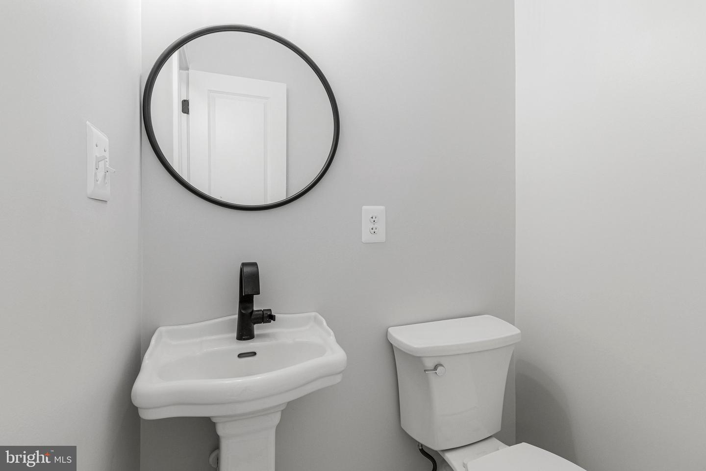 5511 CALLANDER DR, SPRINGFIELD, Virginia 22151, 4 Bedrooms Bedrooms, ,3 BathroomsBathrooms,Residential,For sale,5511 CALLANDER DR,VAFX2268960 MLS # VAFX2268960