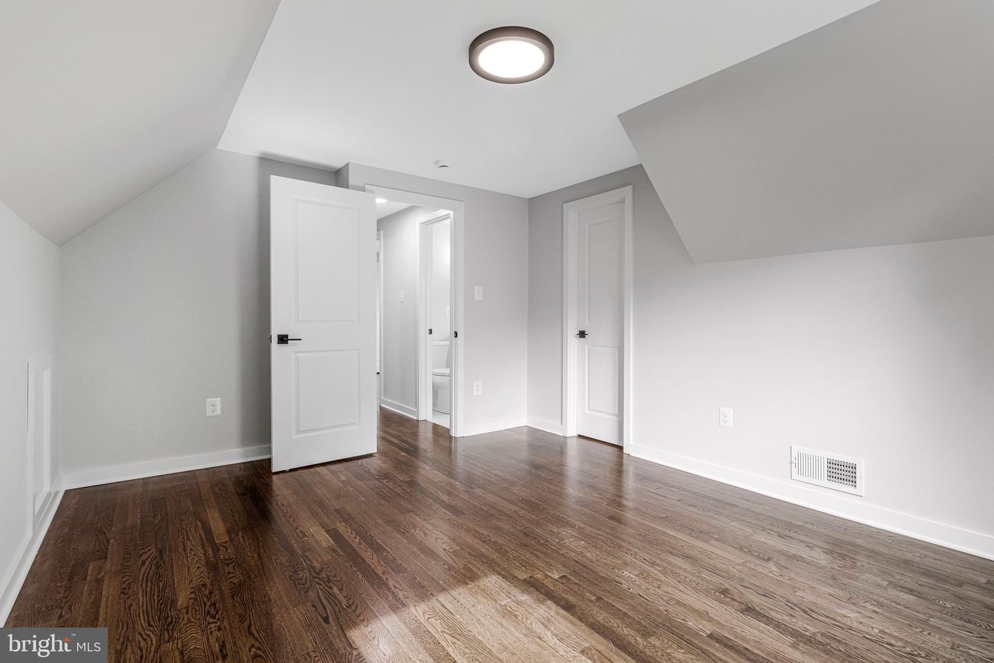 5511 CALLANDER DR, SPRINGFIELD, Virginia 22151, 4 Bedrooms Bedrooms, ,3 BathroomsBathrooms,Residential,For sale,5511 CALLANDER DR,VAFX2268960 MLS # VAFX2268960