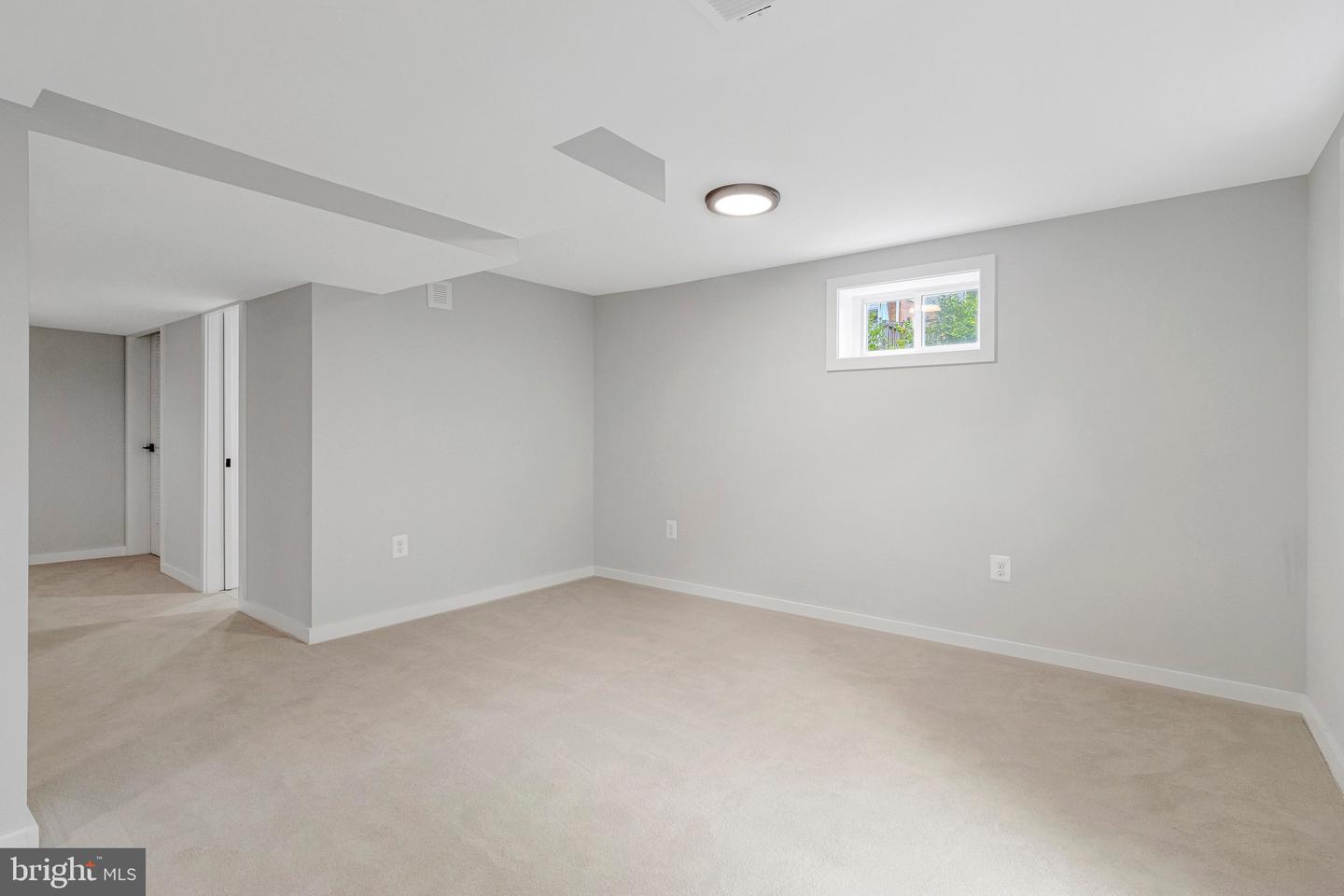 5511 CALLANDER DR, SPRINGFIELD, Virginia 22151, 4 Bedrooms Bedrooms, ,3 BathroomsBathrooms,Residential,For sale,5511 CALLANDER DR,VAFX2268960 MLS # VAFX2268960