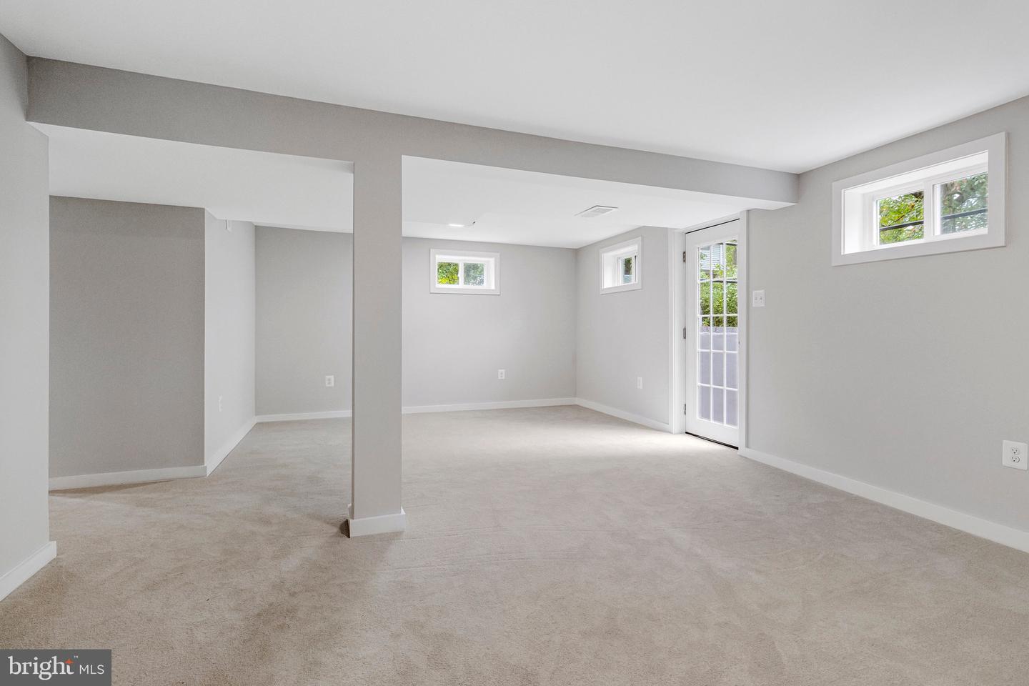 5511 CALLANDER DR, SPRINGFIELD, Virginia 22151, 4 Bedrooms Bedrooms, ,3 BathroomsBathrooms,Residential,For sale,5511 CALLANDER DR,VAFX2268960 MLS # VAFX2268960