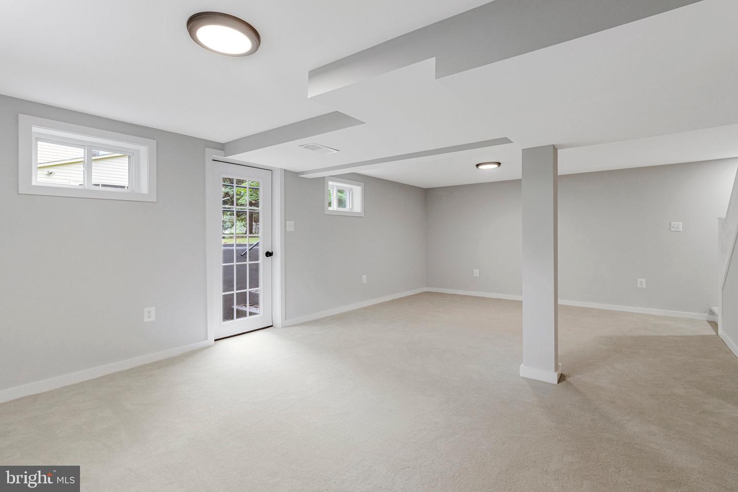 5511 CALLANDER DR, SPRINGFIELD, Virginia 22151, 4 Bedrooms Bedrooms, ,3 BathroomsBathrooms,Residential,For sale,5511 CALLANDER DR,VAFX2268960 MLS # VAFX2268960