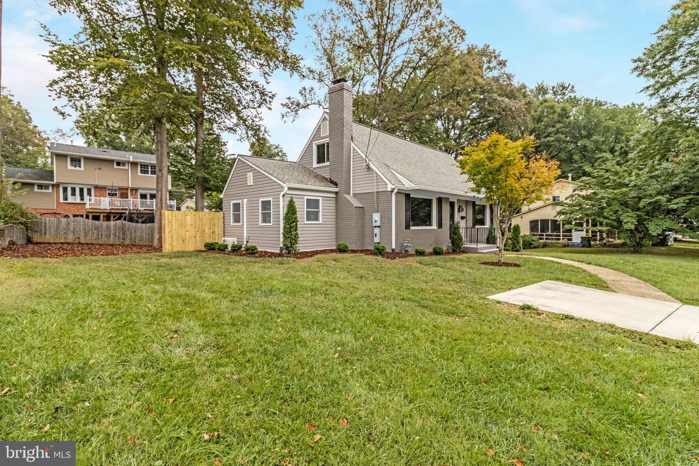 5511 CALLANDER DR, SPRINGFIELD, Virginia 22151, 4 Bedrooms Bedrooms, ,3 BathroomsBathrooms,Residential,For sale,5511 CALLANDER DR,VAFX2268960 MLS # VAFX2268960