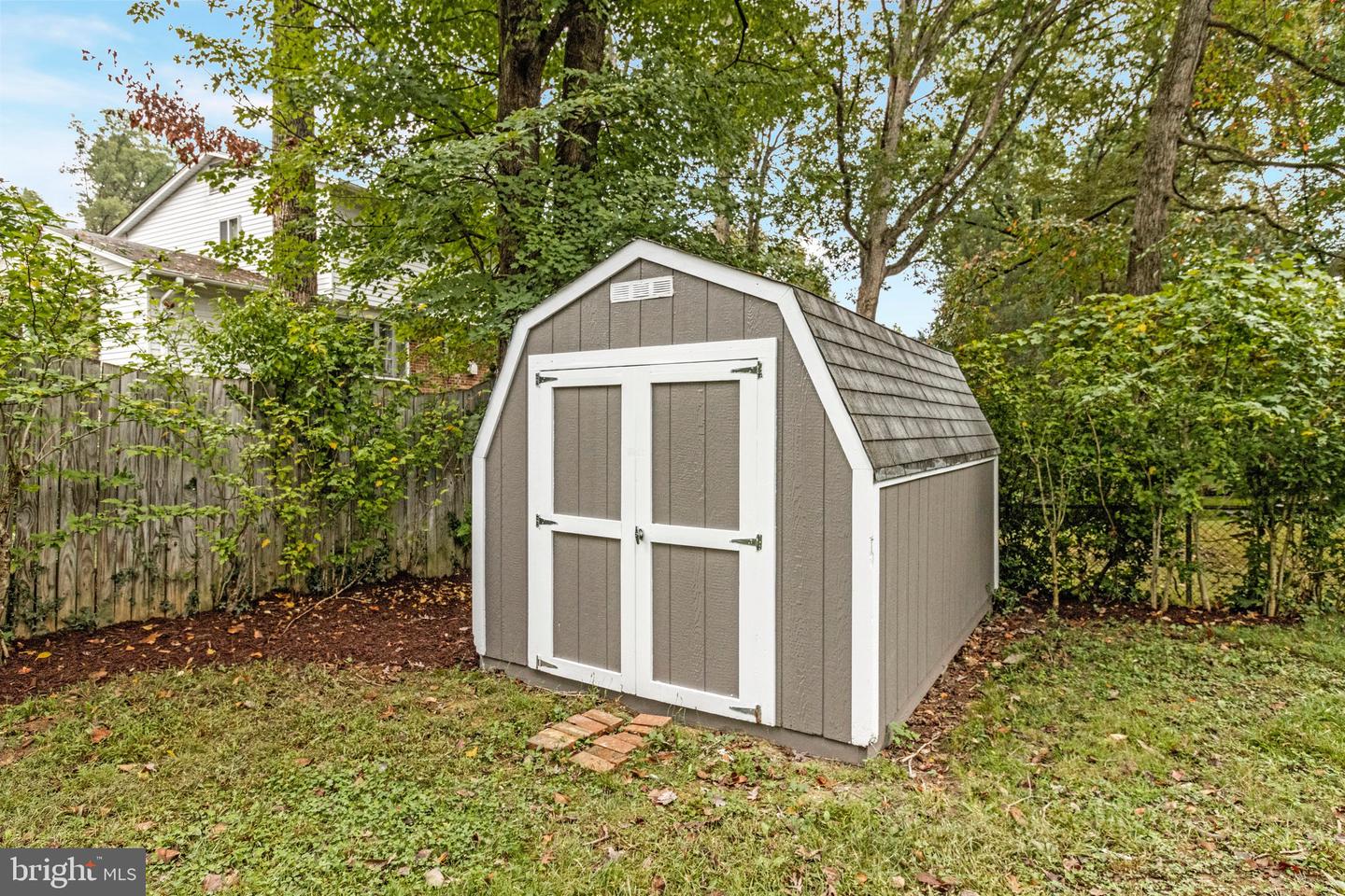 5511 CALLANDER DR, SPRINGFIELD, Virginia 22151, 4 Bedrooms Bedrooms, ,3 BathroomsBathrooms,Residential,For sale,5511 CALLANDER DR,VAFX2268960 MLS # VAFX2268960