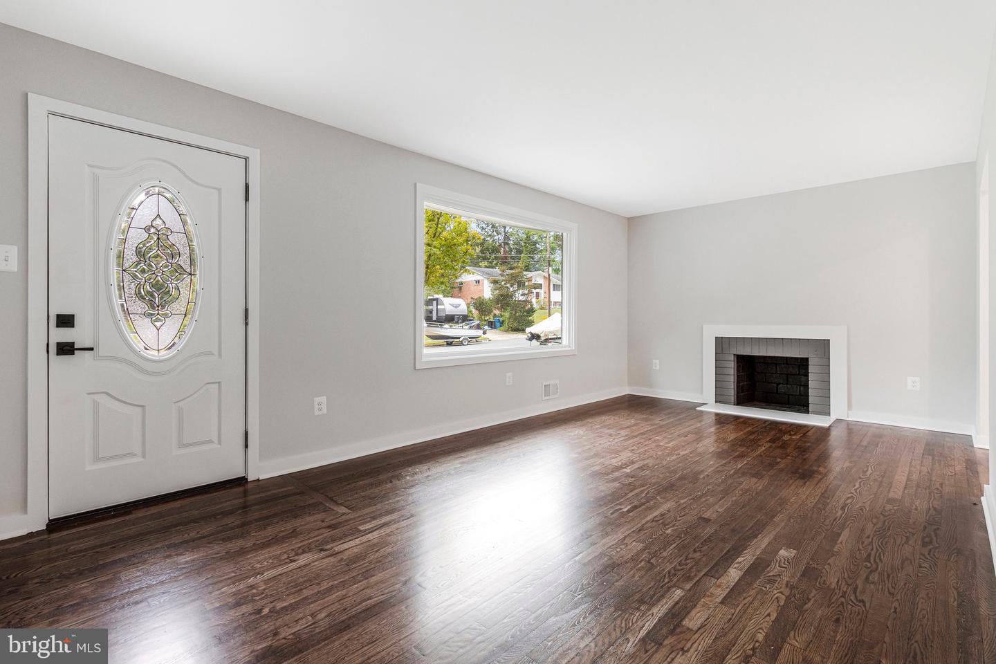 5511 CALLANDER DR, SPRINGFIELD, Virginia 22151, 4 Bedrooms Bedrooms, ,3 BathroomsBathrooms,Residential,For sale,5511 CALLANDER DR,VAFX2268960 MLS # VAFX2268960
