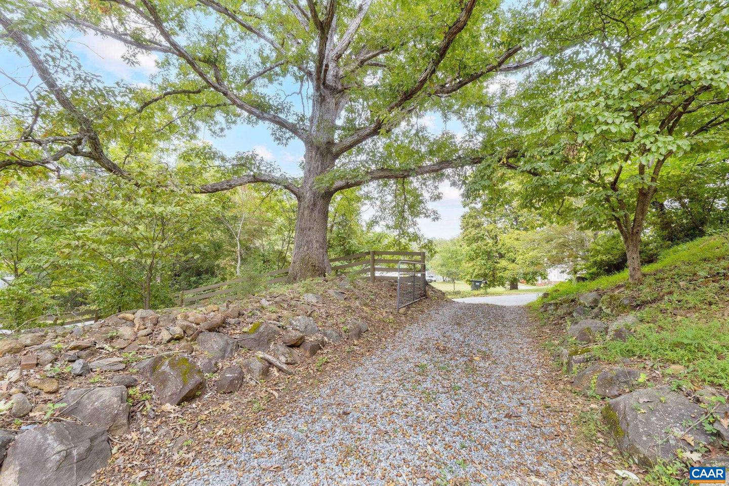 1819 SIMMONS GAP RD, DYKE, Virginia 22935, 3 Bedrooms Bedrooms, ,2 BathroomsBathrooms,Residential,For sale,1819 SIMMONS GAP RD,669371 MLS # 669371