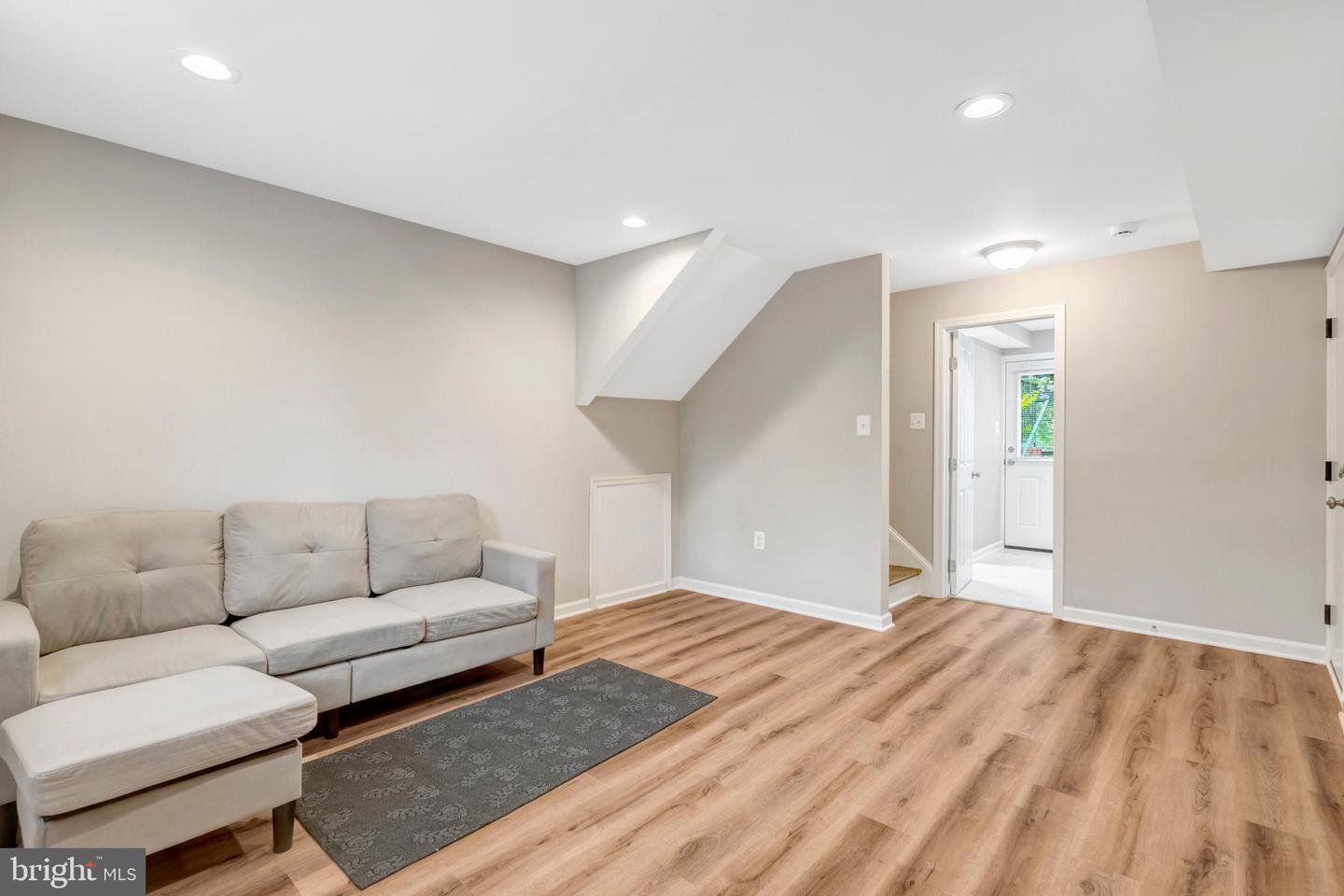 8419 IMPALLA DR, MANASSAS, Virginia 20110, 3 Bedrooms Bedrooms, ,2 BathroomsBathrooms,Residential,For sale,8419 IMPALLA DR,VAPW2104768 MLS # VAPW2104768