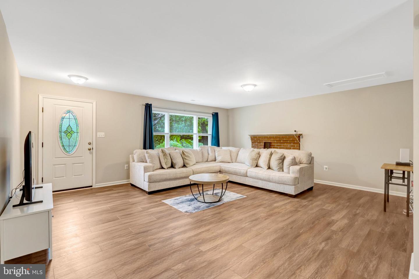 8419 IMPALLA DR, MANASSAS, Virginia 20110, 3 Bedrooms Bedrooms, ,2 BathroomsBathrooms,Residential,For sale,8419 IMPALLA DR,VAPW2104768 MLS # VAPW2104768