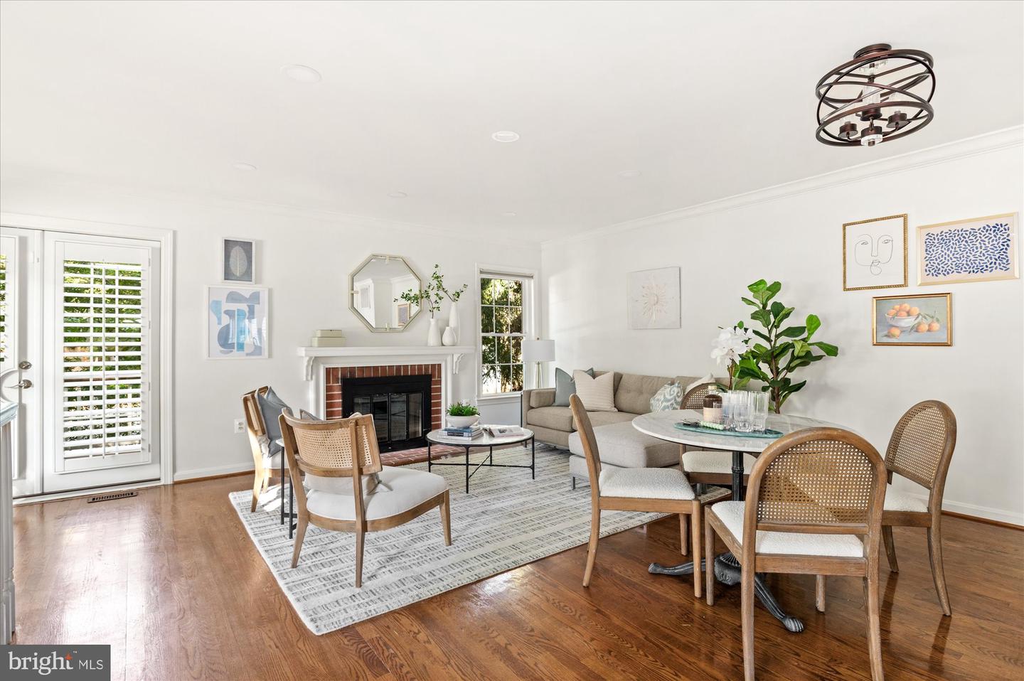4098 CHERRY HILL RD, ARLINGTON, Virginia 22207, 3 Bedrooms Bedrooms, ,3 BathroomsBathrooms,Residential,For sale,4098 CHERRY HILL RD,VAAR2064356 MLS # VAAR2064356