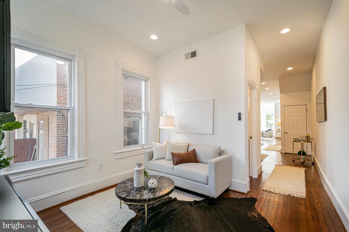 1117 FAIRMONT ST NW, WASHINGTON, District Of Columbia 20009, 4 Bedrooms Bedrooms, 8 Rooms Rooms,3 BathroomsBathrooms,Residential,For sale,1117 FAIRMONT ST NW,DCDC2224970 MLS # DCDC2224970