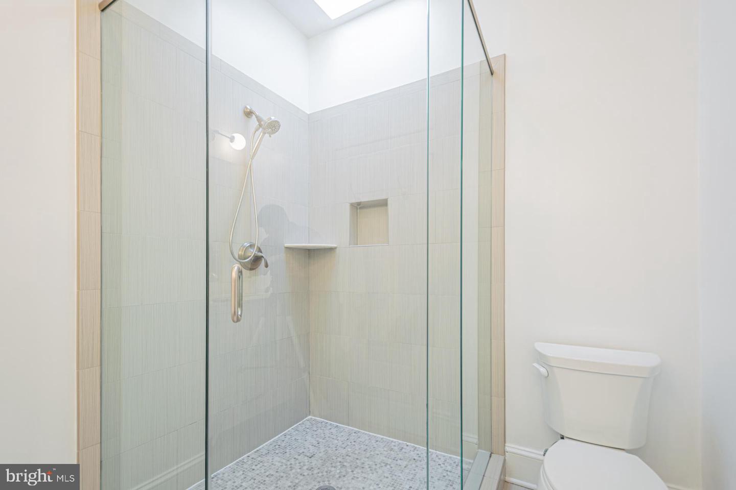 1117 FAIRMONT ST NW, WASHINGTON, District Of Columbia 20009, 4 Bedrooms Bedrooms, 8 Rooms Rooms,3 BathroomsBathrooms,Residential,For sale,1117 FAIRMONT ST NW,DCDC2224970 MLS # DCDC2224970