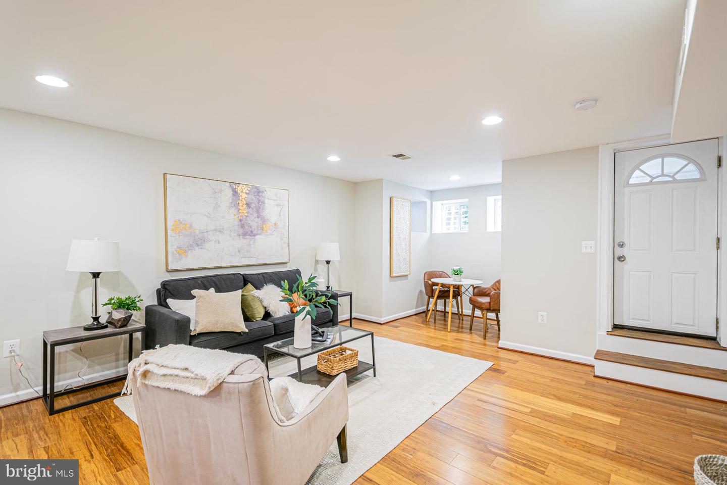 1117 FAIRMONT ST NW, WASHINGTON, District Of Columbia 20009, 4 Bedrooms Bedrooms, 8 Rooms Rooms,3 BathroomsBathrooms,Residential,For sale,1117 FAIRMONT ST NW,DCDC2224970 MLS # DCDC2224970