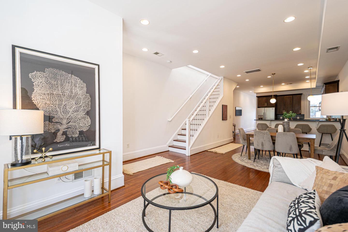 1117 FAIRMONT ST NW, WASHINGTON, District Of Columbia 20009, 4 Bedrooms Bedrooms, 8 Rooms Rooms,3 BathroomsBathrooms,Residential,For sale,1117 FAIRMONT ST NW,DCDC2224970 MLS # DCDC2224970
