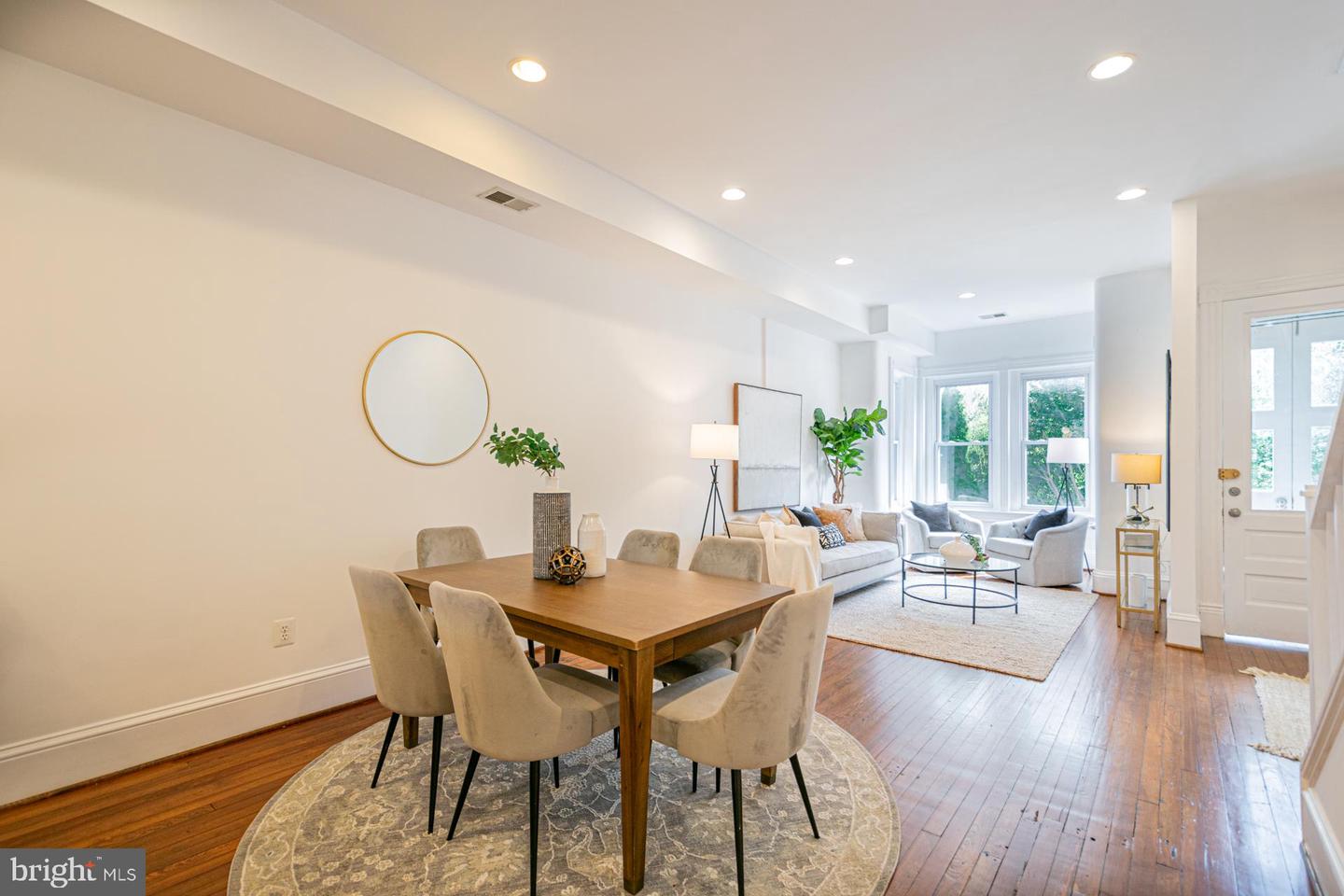 1117 FAIRMONT ST NW, WASHINGTON, District Of Columbia 20009, 4 Bedrooms Bedrooms, 8 Rooms Rooms,3 BathroomsBathrooms,Residential,For sale,1117 FAIRMONT ST NW,DCDC2224970 MLS # DCDC2224970