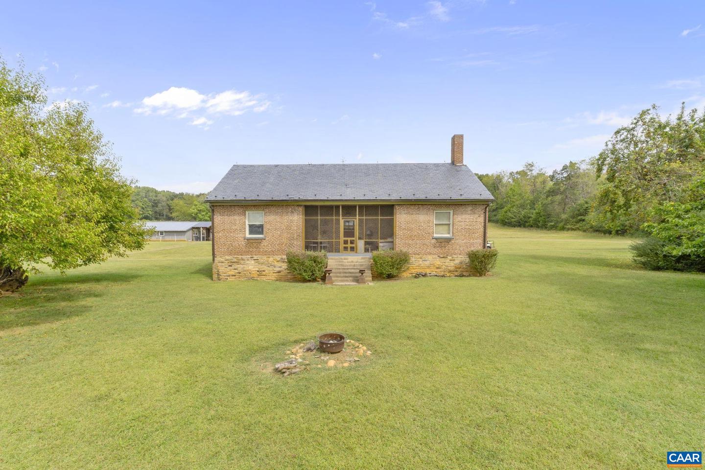 12189 NORWOOD RD, WINGINA, Virginia 24599, 3 Bedrooms Bedrooms, ,2 BathroomsBathrooms,Residential,For sale,12189 NORWOOD RD,669555 MLS # 669555