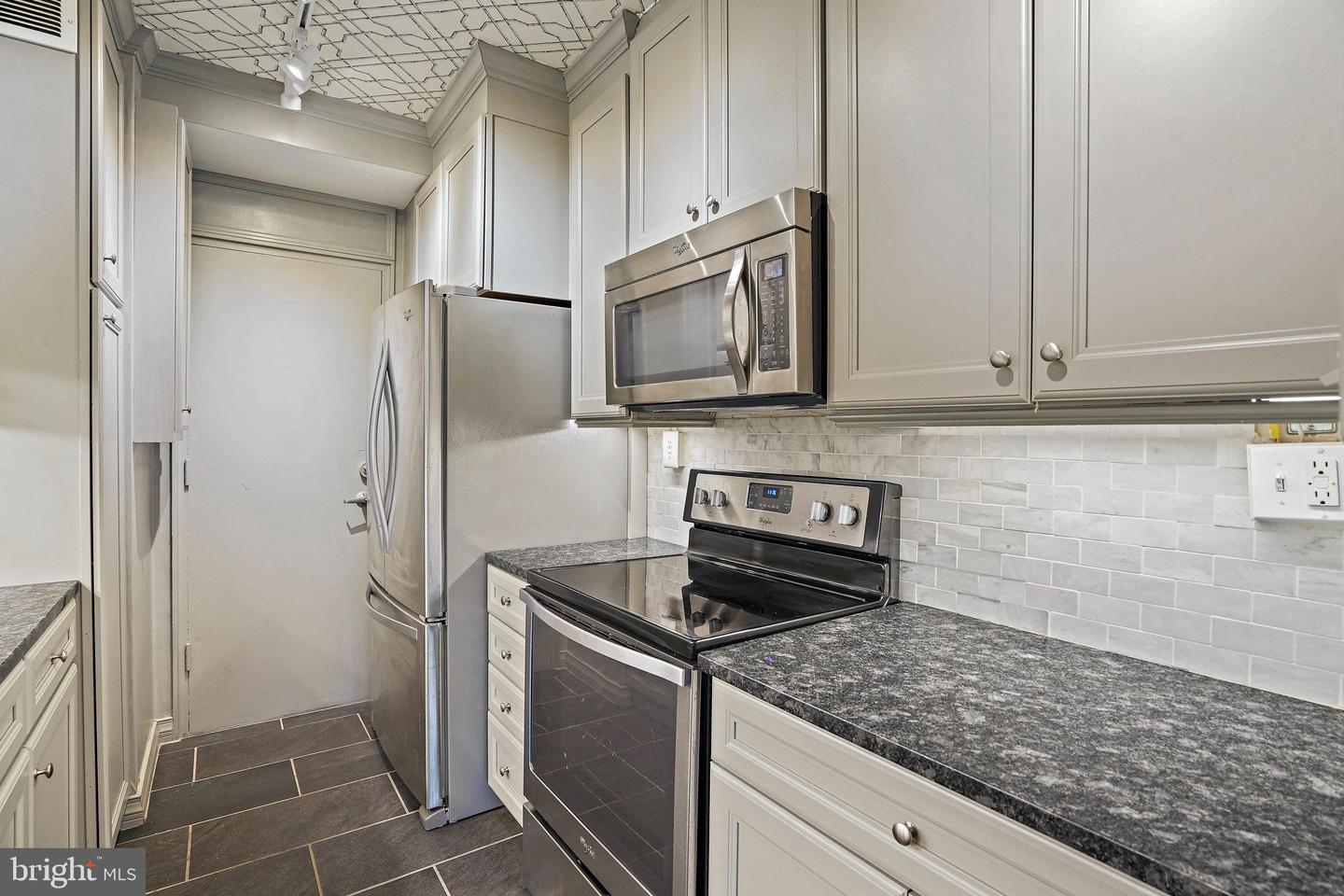 4740 CONNECTICUT AVE NW #404, WASHINGTON, District Of Columbia 20008, 1 Bedroom Bedrooms, ,1 BathroomBathrooms,Residential,For sale,4740 CONNECTICUT AVE NW #404,DCDC2224676 MLS # DCDC2224676