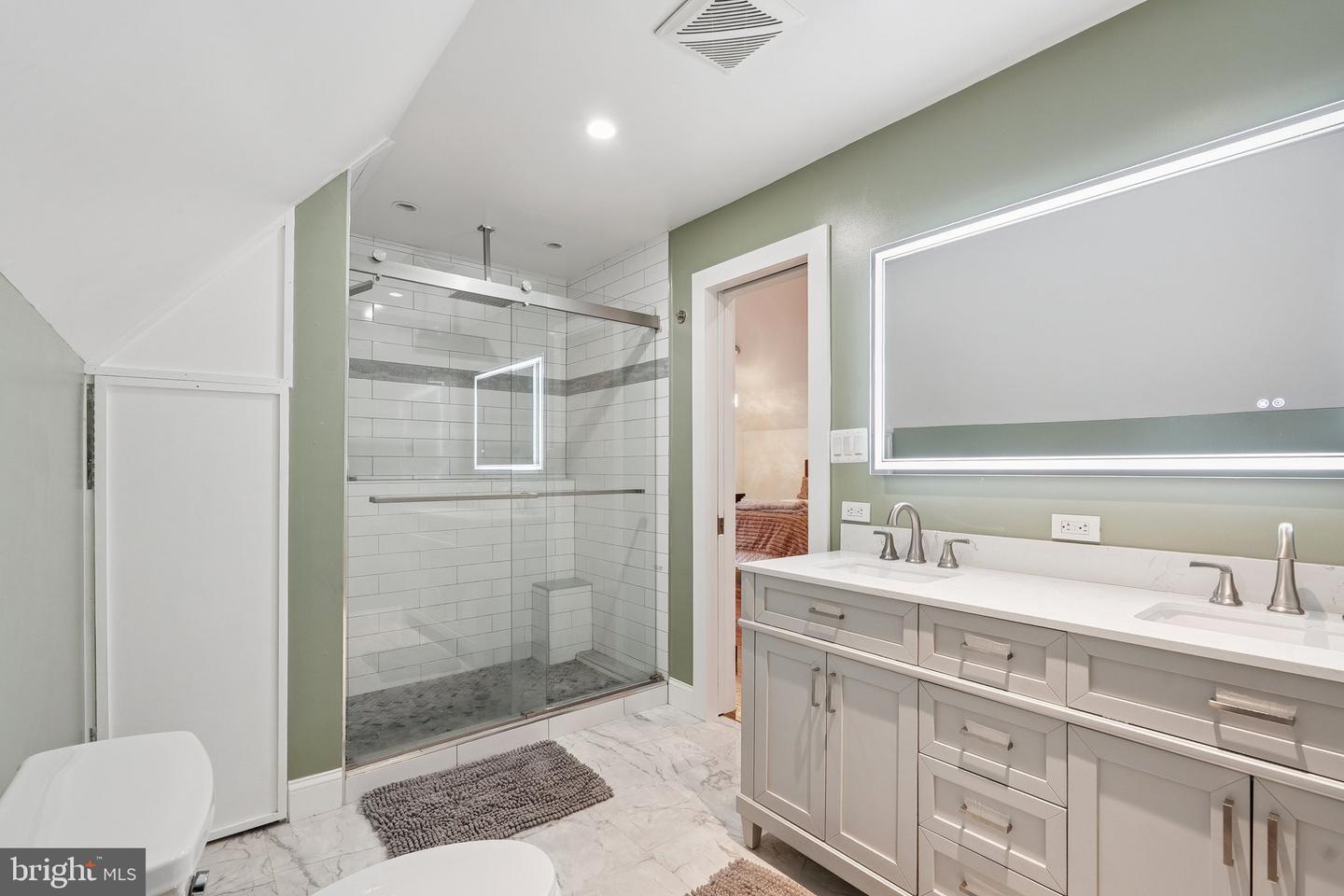 5263 STEWART RD, SUMERDUCK, Virginia 22742, 4 Bedrooms Bedrooms, ,3 BathroomsBathrooms,Residential,For sale,5263 STEWART RD,VAFQ2018516 MLS # VAFQ2018516