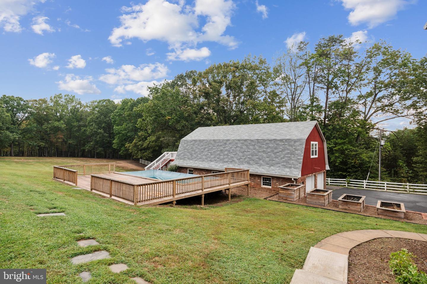 5263 STEWART RD, SUMERDUCK, Virginia 22742, 4 Bedrooms Bedrooms, ,3 BathroomsBathrooms,Residential,For sale,5263 STEWART RD,VAFQ2018516 MLS # VAFQ2018516