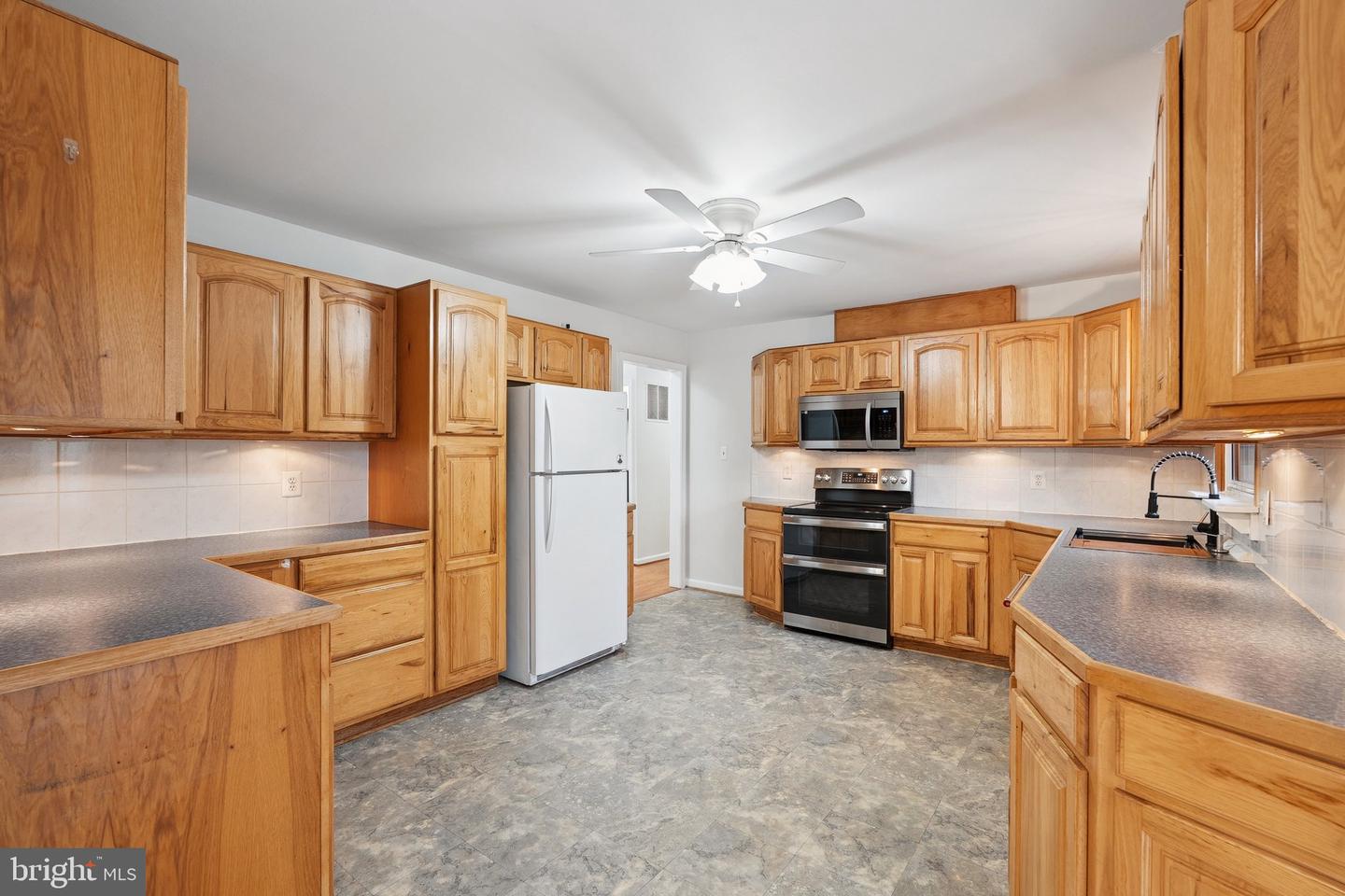 5263 STEWART RD, SUMERDUCK, Virginia 22742, 4 Bedrooms Bedrooms, ,3 BathroomsBathrooms,Residential,For sale,5263 STEWART RD,VAFQ2018516 MLS # VAFQ2018516