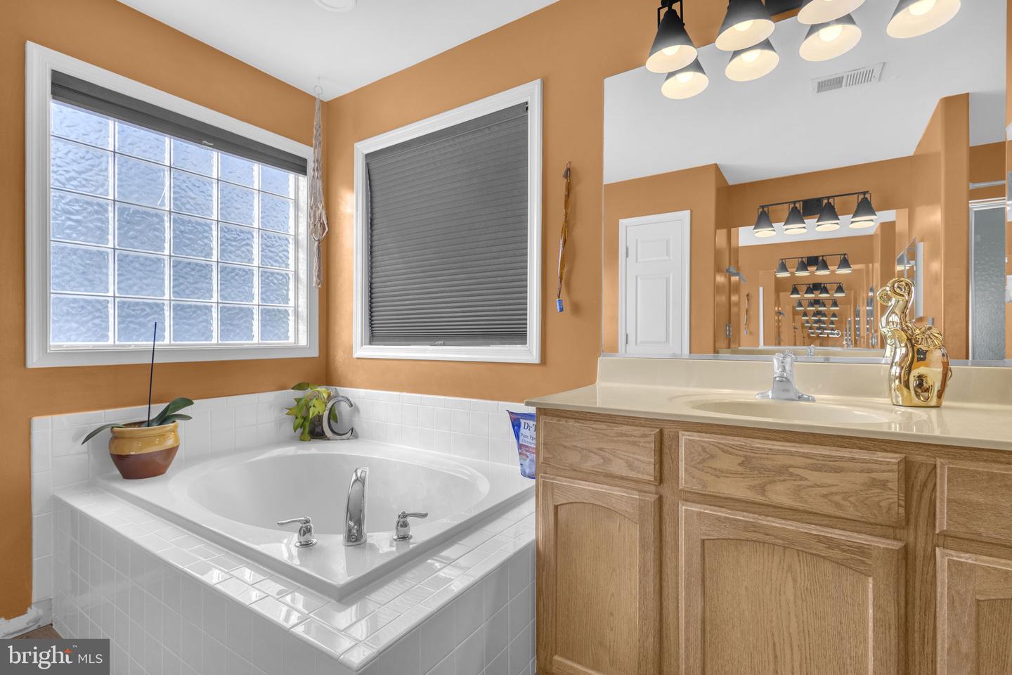 15 SHELLFIELD LN, COLONIAL BEACH, Virginia 22443, 4 Bedrooms Bedrooms, ,2 BathroomsBathrooms,Residential,For sale,15 SHELLFIELD LN,VAWE2009844 MLS # VAWE2009844