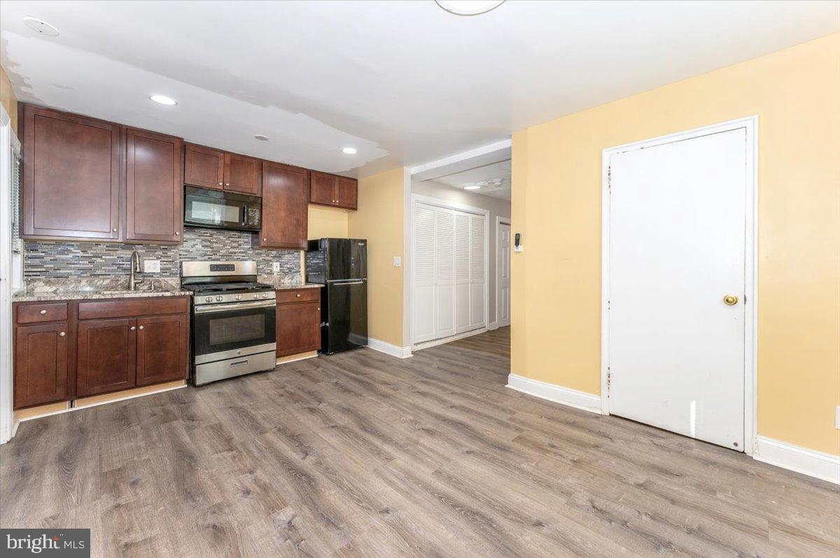 1312 EASTERN AVE NE, WASHINGTON, District Of Columbia 20019, 5 Bedrooms Bedrooms, 7 Rooms Rooms,2 BathroomsBathrooms,Residential,For sale,1312 EASTERN AVE NE,DCDC2224918 MLS # DCDC2224918