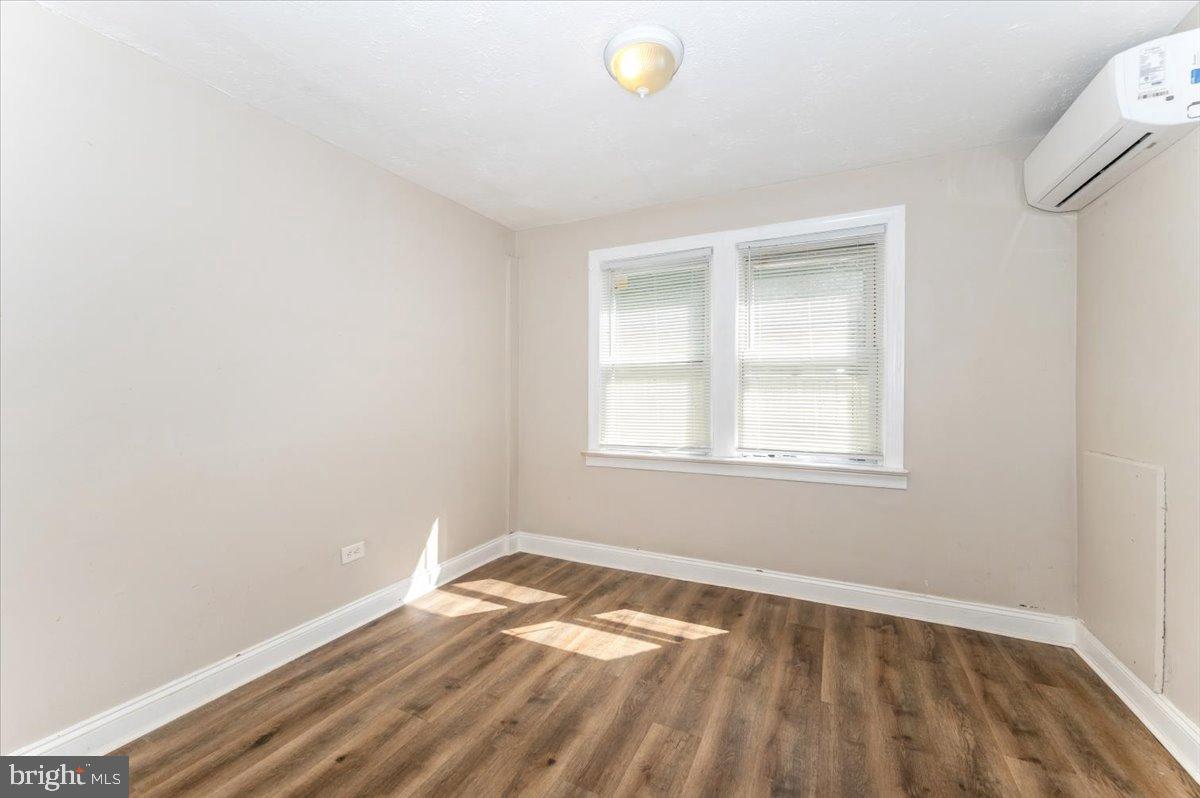 1312 EASTERN AVE NE, WASHINGTON, District Of Columbia 20019, 5 Bedrooms Bedrooms, 7 Rooms Rooms,2 BathroomsBathrooms,Residential,For sale,1312 EASTERN AVE NE,DCDC2224918 MLS # DCDC2224918