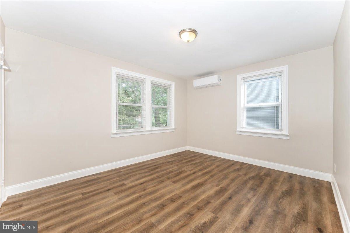 1312 EASTERN AVE NE, WASHINGTON, District Of Columbia 20019, 5 Bedrooms Bedrooms, 7 Rooms Rooms,2 BathroomsBathrooms,Residential,For sale,1312 EASTERN AVE NE,DCDC2224918 MLS # DCDC2224918