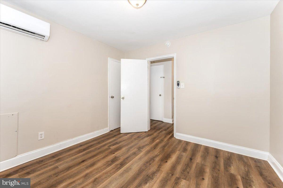 1312 EASTERN AVE NE, WASHINGTON, District Of Columbia 20019, 5 Bedrooms Bedrooms, 7 Rooms Rooms,2 BathroomsBathrooms,Residential,For sale,1312 EASTERN AVE NE,DCDC2224918 MLS # DCDC2224918