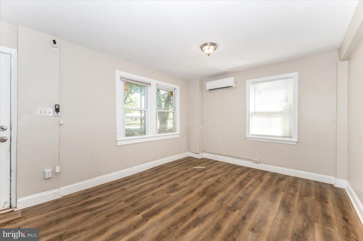 1312 EASTERN AVE NE, WASHINGTON, District Of Columbia 20019, 5 Bedrooms Bedrooms, 7 Rooms Rooms,2 BathroomsBathrooms,Residential,For sale,1312 EASTERN AVE NE,DCDC2224918 MLS # DCDC2224918