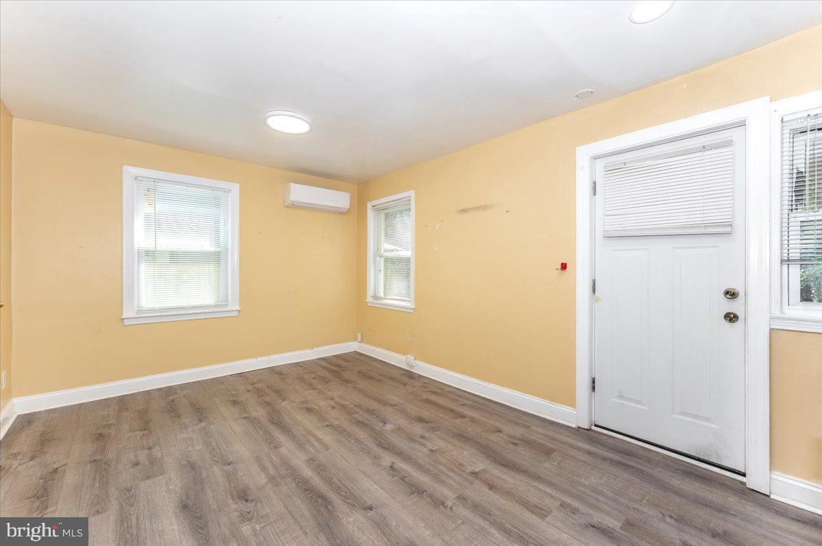 1312 EASTERN AVE NE, WASHINGTON, District Of Columbia 20019, 5 Bedrooms Bedrooms, 7 Rooms Rooms,2 BathroomsBathrooms,Residential,For sale,1312 EASTERN AVE NE,DCDC2224918 MLS # DCDC2224918