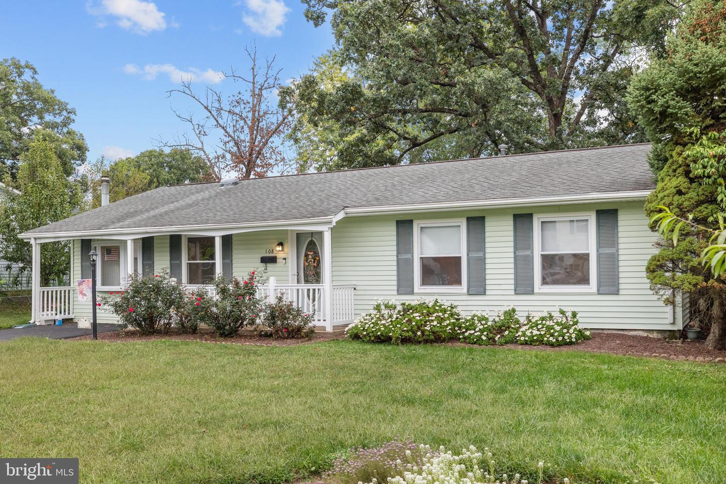 108 N ALDER AVE, STERLING, Virginia 20164, 3 Bedrooms Bedrooms, ,1 BathroomBathrooms,Residential,For sale,108 N ALDER AVE,VALO2107938 MLS # VALO2107938