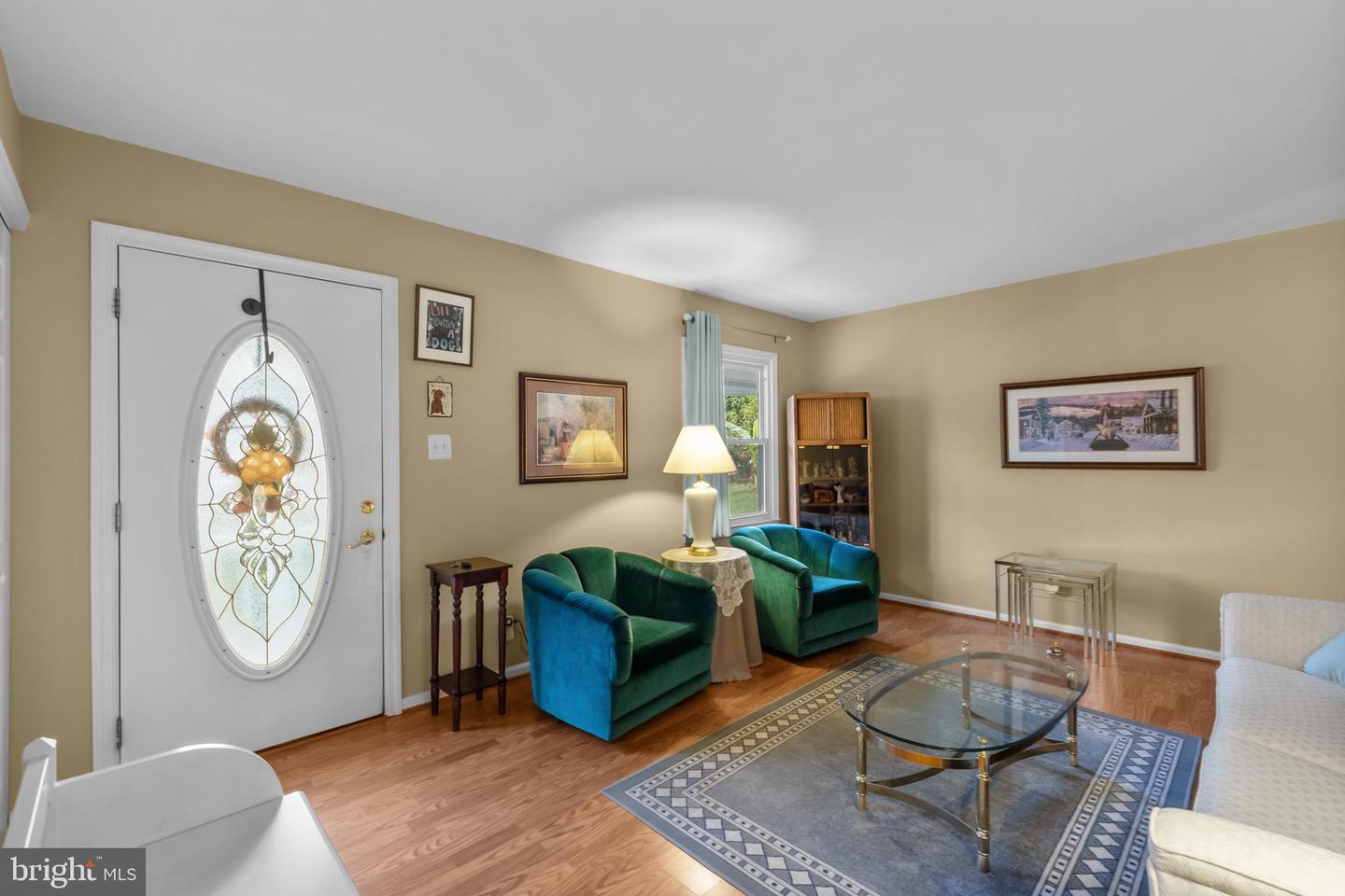 108 N ALDER AVE, STERLING, Virginia 20164, 3 Bedrooms Bedrooms, ,1 BathroomBathrooms,Residential,For sale,108 N ALDER AVE,VALO2107938 MLS # VALO2107938