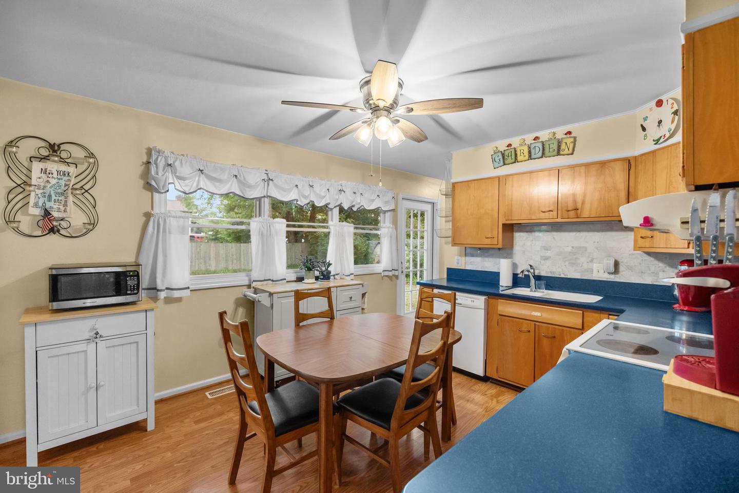 108 N ALDER AVE, STERLING, Virginia 20164, 3 Bedrooms Bedrooms, ,1 BathroomBathrooms,Residential,For sale,108 N ALDER AVE,VALO2107938 MLS # VALO2107938