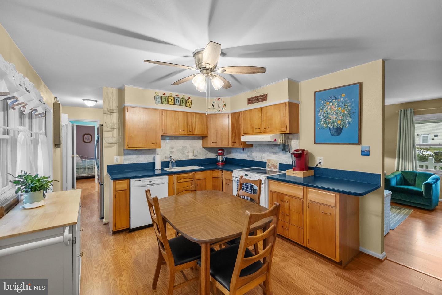 108 N ALDER AVE, STERLING, Virginia 20164, 3 Bedrooms Bedrooms, ,1 BathroomBathrooms,Residential,For sale,108 N ALDER AVE,VALO2107938 MLS # VALO2107938
