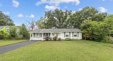 108 N ALDER AVE, STERLING, Virginia 20164, 3 Bedrooms Bedrooms, ,1 BathroomBathrooms,Residential,For sale,108 N ALDER AVE,VALO2107938 MLS # VALO2107938