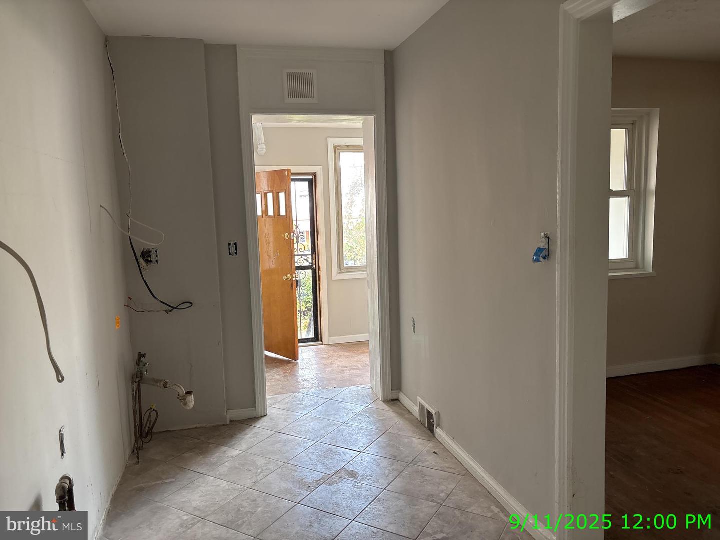 3356 BLAINE ST NE, WASHINGTON, District Of Columbia 20019, 3 Bedrooms Bedrooms, ,2 BathroomsBathrooms,Residential,For sale,3356 BLAINE ST NE,DCDC2225014 MLS # DCDC2225014