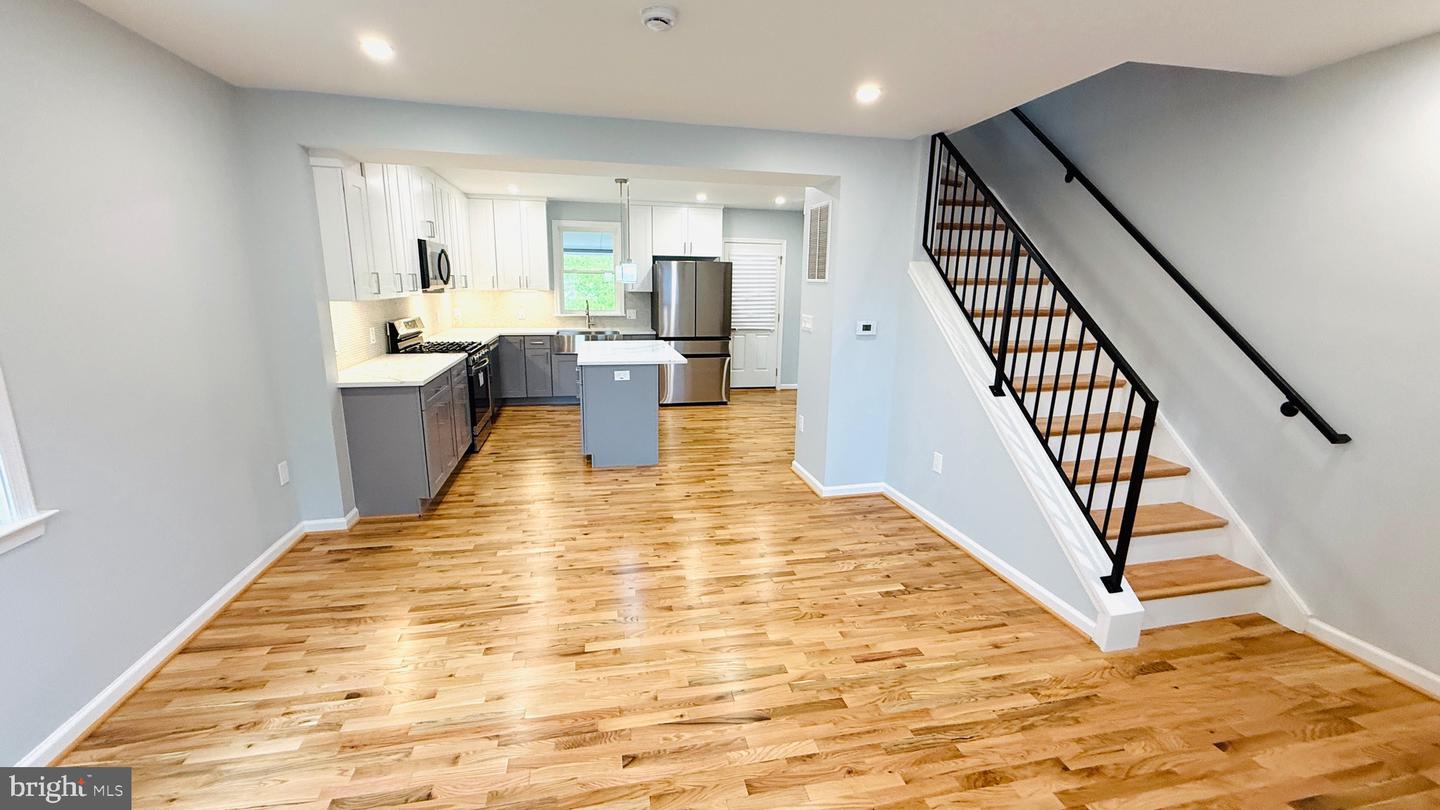 709 ADRIAN ST SE, WASHINGTON, District Of Columbia 20019, 4 Bedrooms Bedrooms, ,2 BathroomsBathrooms,Residential,For sale,709 ADRIAN ST SE,DCDC2225018 MLS # DCDC2225018
