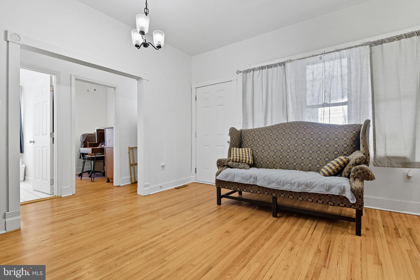 518 WARREN AVE, FRONT ROYAL, Virginia 22630, 4 Bedrooms Bedrooms, ,2 BathroomsBathrooms,Residential,For sale,518 WARREN AVE,VAWR2012454 MLS # VAWR2012454