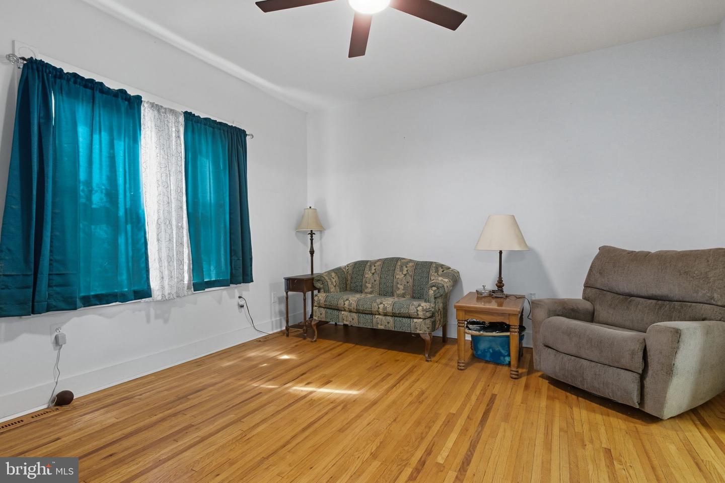 518 WARREN AVE, FRONT ROYAL, Virginia 22630, 4 Bedrooms Bedrooms, ,2 BathroomsBathrooms,Residential,For sale,518 WARREN AVE,VAWR2012454 MLS # VAWR2012454