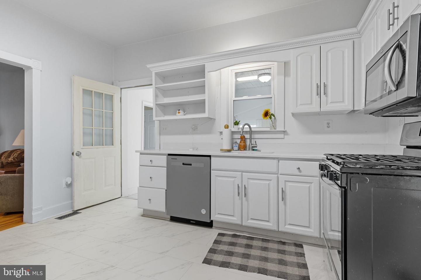 518 WARREN AVE, FRONT ROYAL, Virginia 22630, 4 Bedrooms Bedrooms, ,2 BathroomsBathrooms,Residential,For sale,518 WARREN AVE,VAWR2012454 MLS # VAWR2012454
